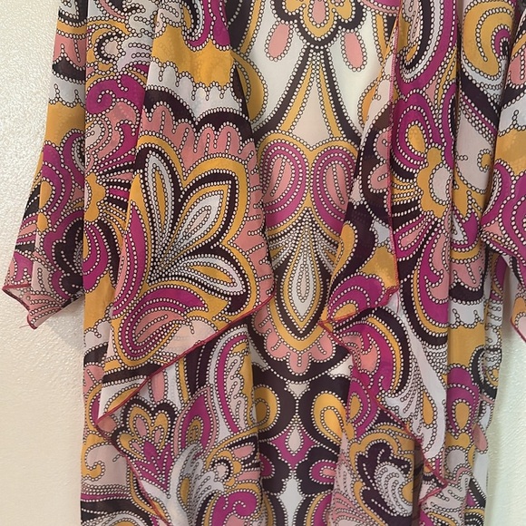 Lularoe Kimono Cardigan Size Medium Multicolor Open Front Flowy Relaxed Fit - Picture 6 of 12